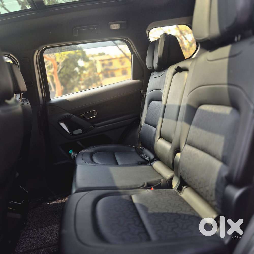 Tata Safari 2.0 Xz Plus Dark Edition, 2023, Diesel
