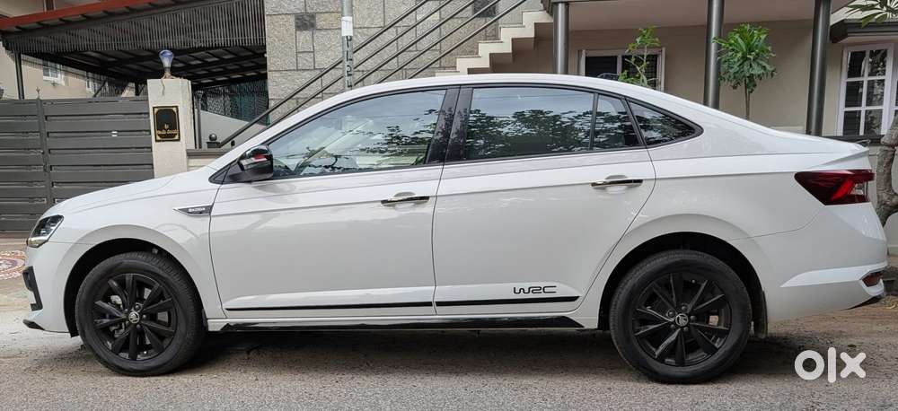 Skoda Slavia Ambition 1.5l Tsi Mt, 2025, Petrol