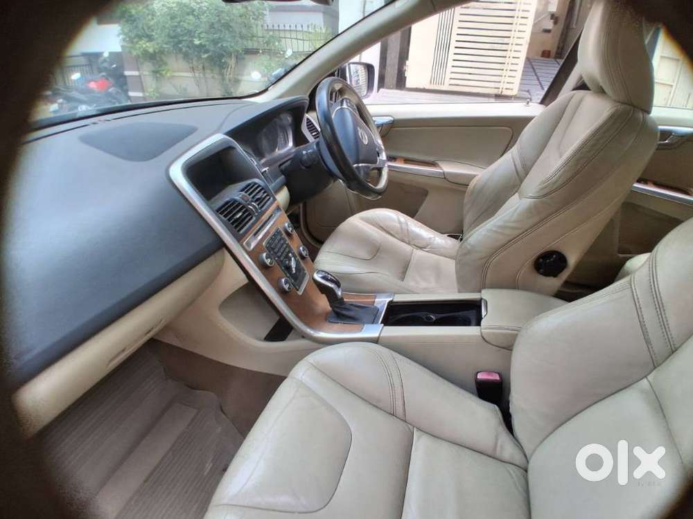 Volvo Xc60 D5 Awd Automatic, 2014, Diesel