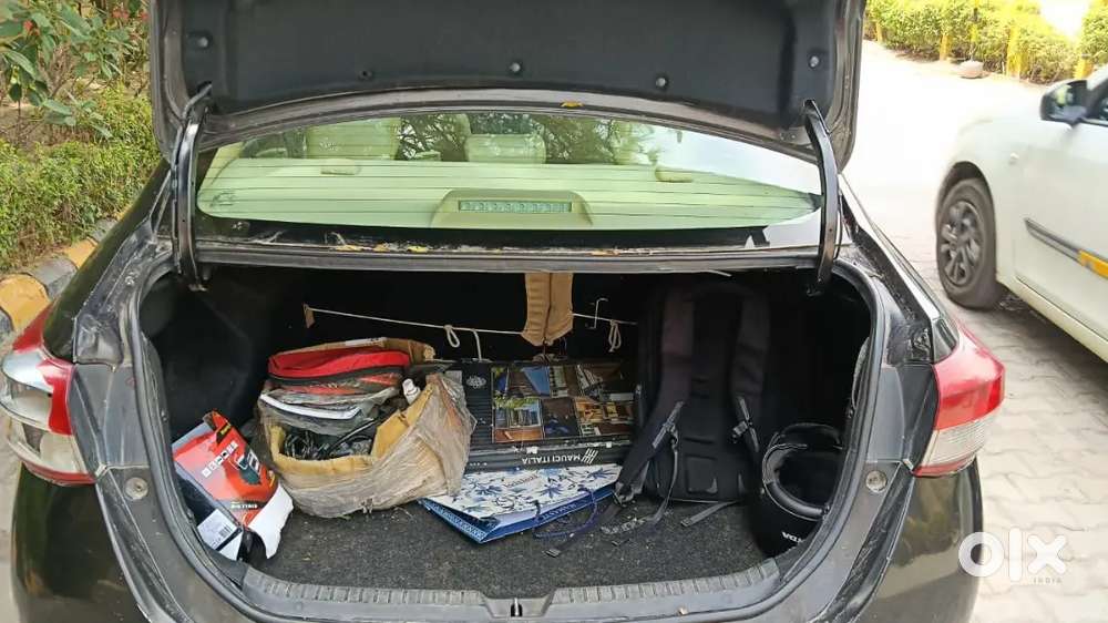 Toyota Yaris Hatchback 2018 Petrol 113000 Km Driven