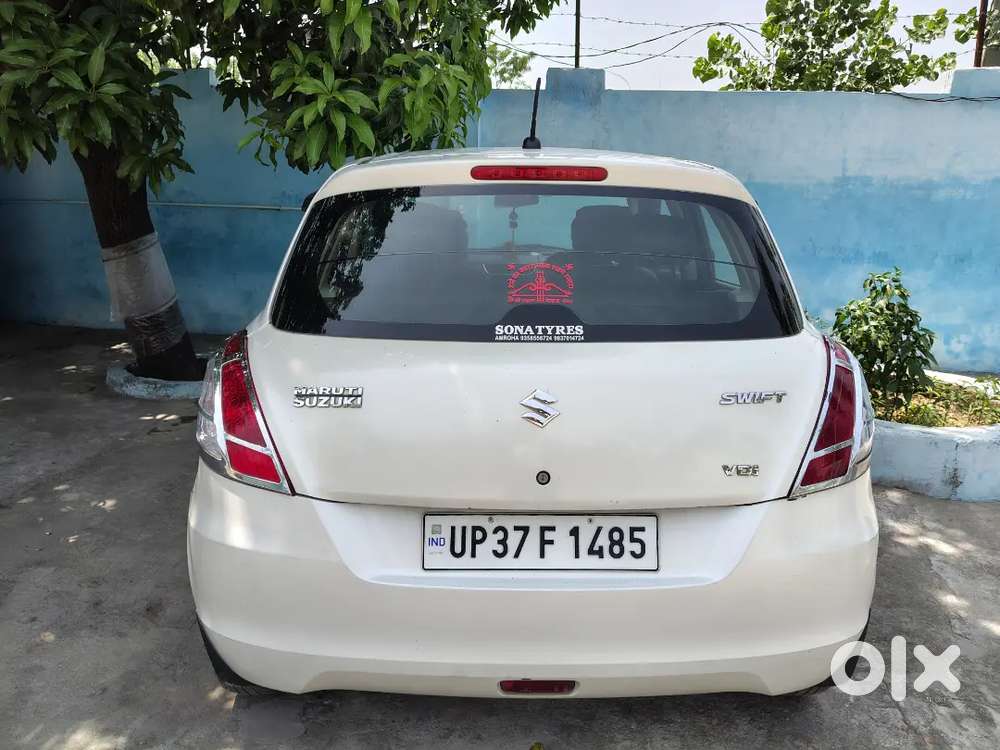 Maruti Suzuki Swift 2017 Diesel 76000 Km Driven