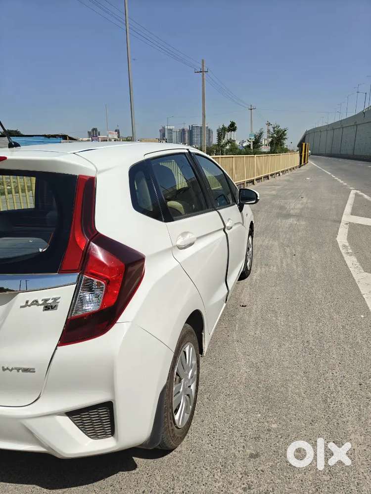 Honda Jazz Sv Petrol 2017