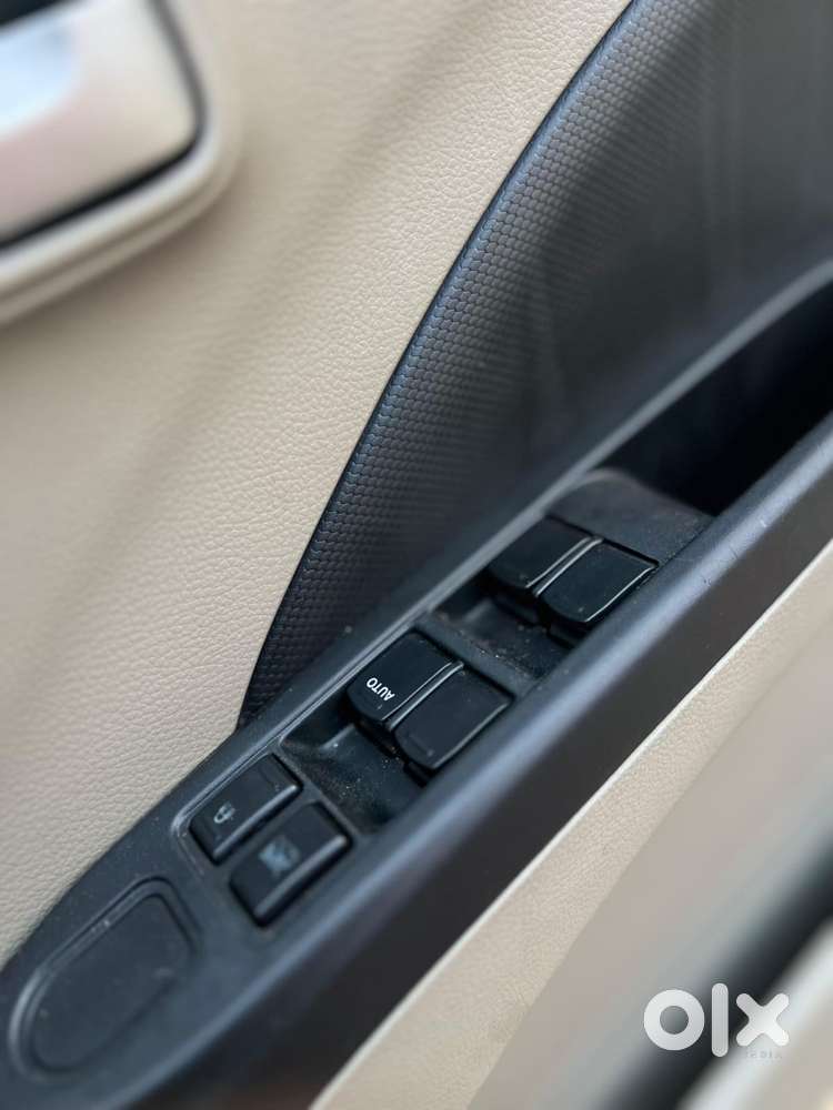 Maruti Suzuki Celerio 1.0 Vxi Mt, 2016, Petrol