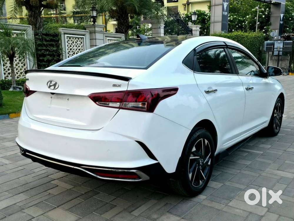 Hyundai Verna 1.5 Sx (o) Turbo Petrol Dct, 2021, Petrol