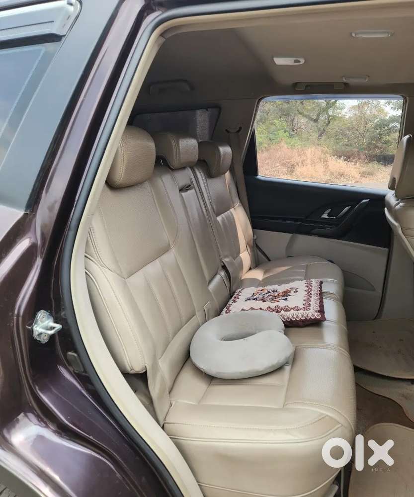 Mahindra Xuv500 2017 Diesel 130000 Km Driven