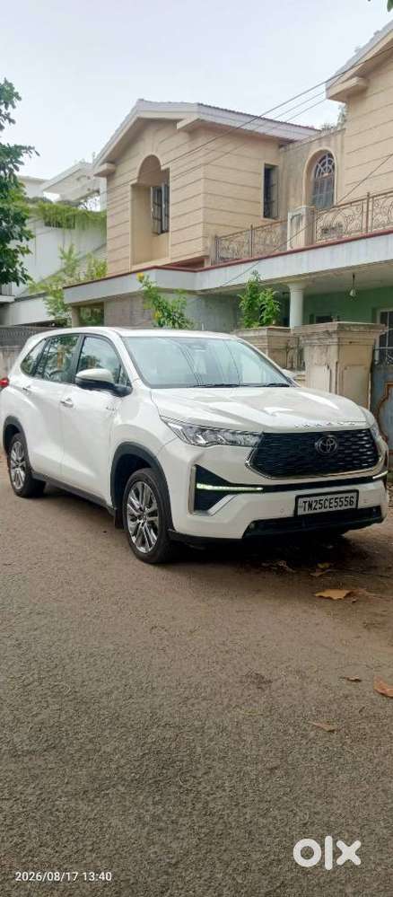 Toyota Innova Hycross Zx(o), 2023, Petrol
