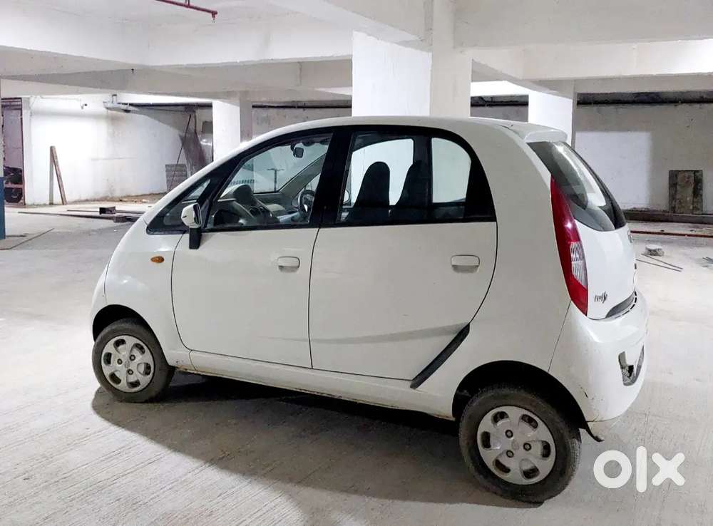 Doctor's , Single Hand Tata Nano Xta 2015 Petrol