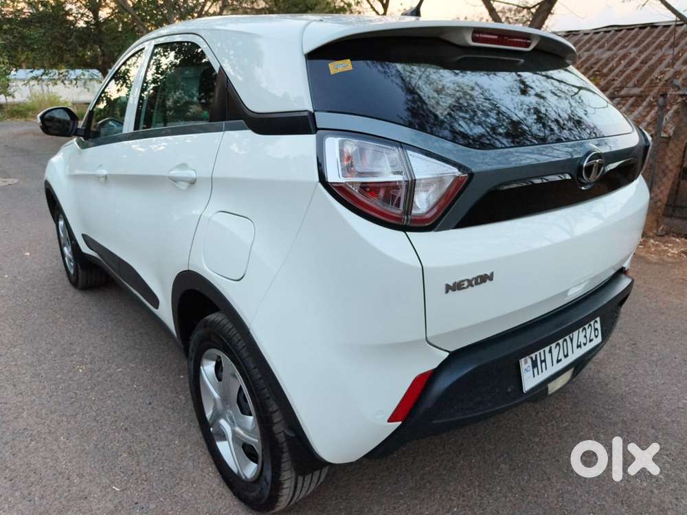 Tata Nexon 1.5 Revotorq Xz Plus, 2018, Petrol