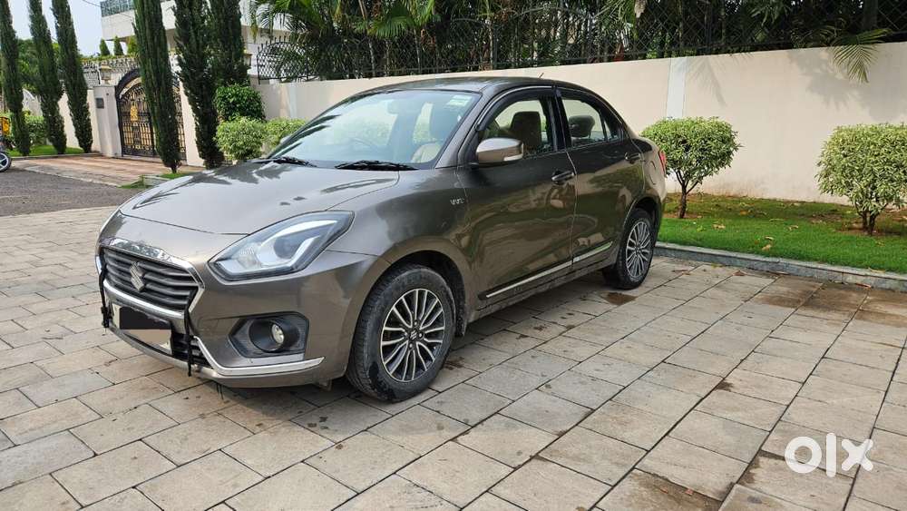 Maruti Suzuki Swift Dzire Zxi+ Amt, 2017, Petrol