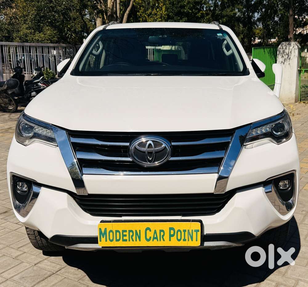 Toyota Fortuner 4x2 At 2.8 Diesel, 2020, Diesel