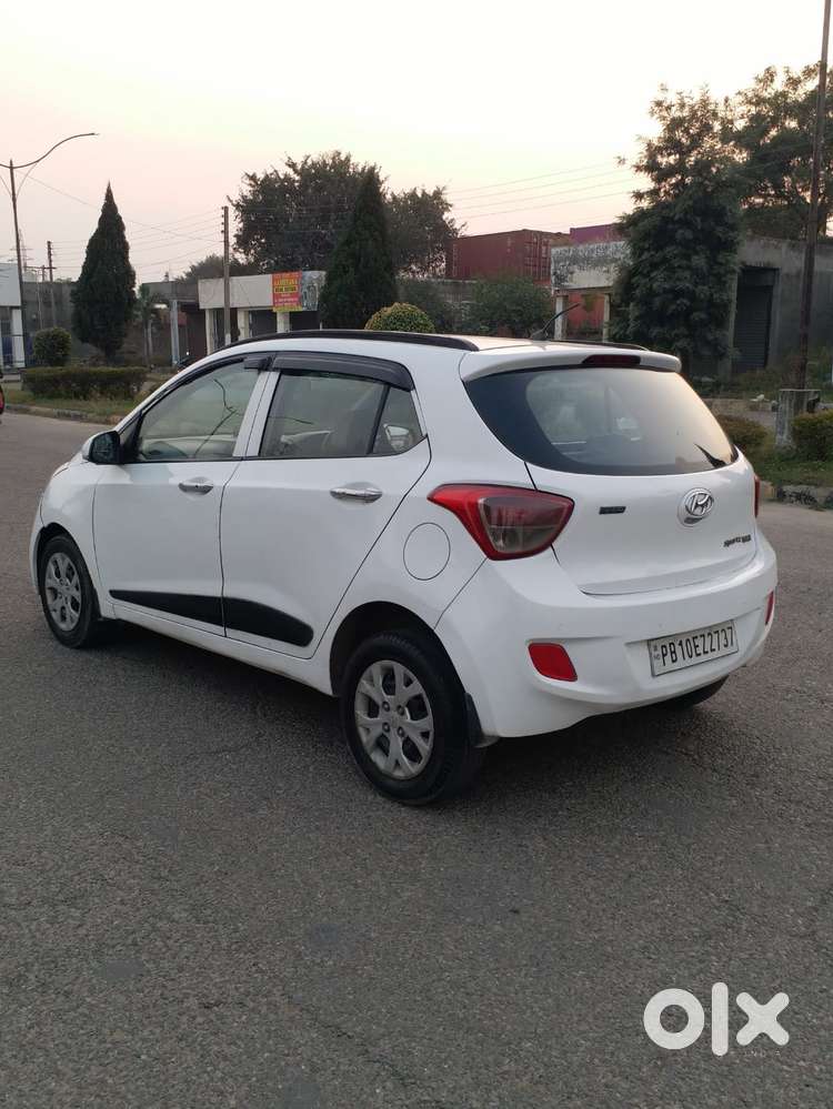 Hyundai Grand I10 2013-2016 Sportz, 2014, Diesel