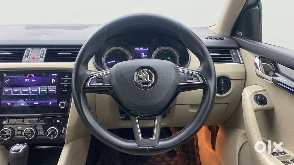 Skoda Octavia 1.8 Tsi At L K, 2018, Petrol