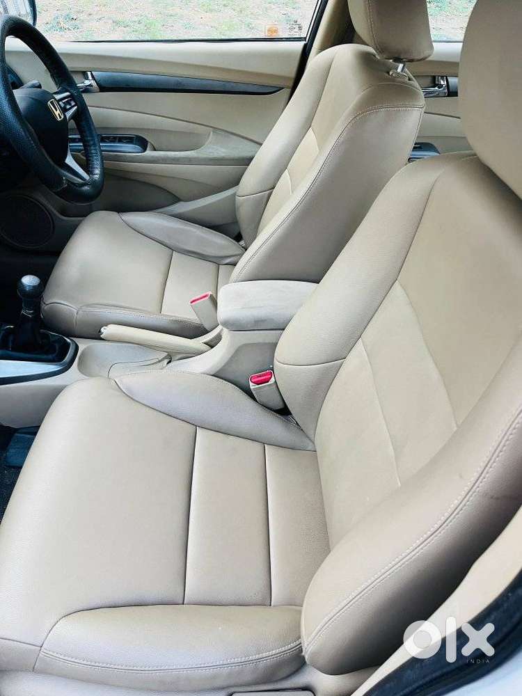 Honda City 2011-2013 V At Exclusive, 2013, Petrol