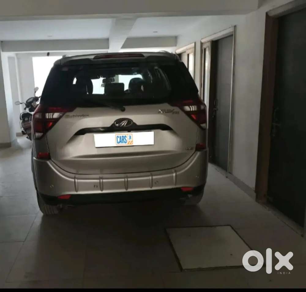 Mahindra Xuv500 2019 Diesel 35000 Km Driven With Very Good Condition.