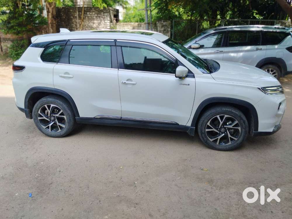 Toyota Urban Cruiser 2023 1.5v Hybrid With 39000 Km
