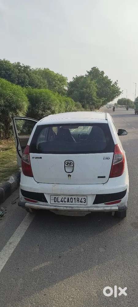 Hyundai I10 2011 Cng & Hybrids 12000 Km Driven