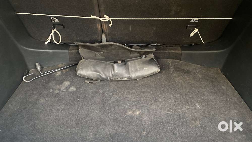 Skoda Kushaq 1.0 Tsi Style, 2021, Petrol