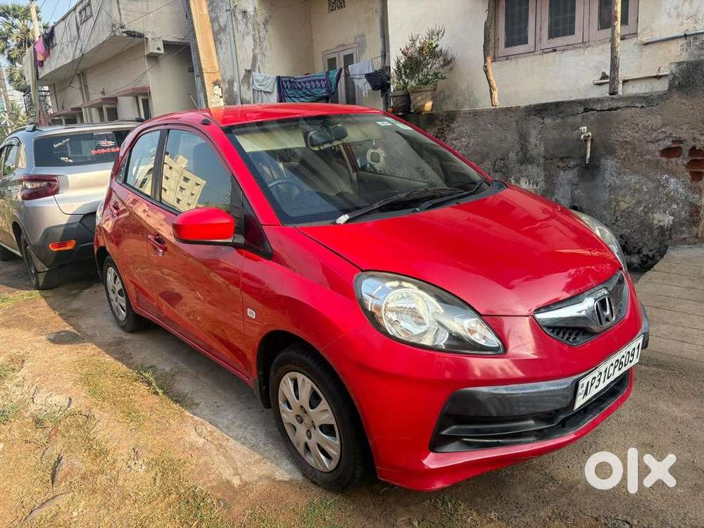 Honda Brio 2014 Petrol Well Maintained
