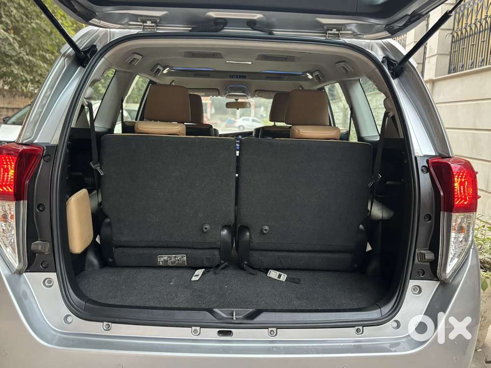 Toyota Innova Crysta [2020-ongoing] 2.4 Zx At 7 Str, 2022, Diesel