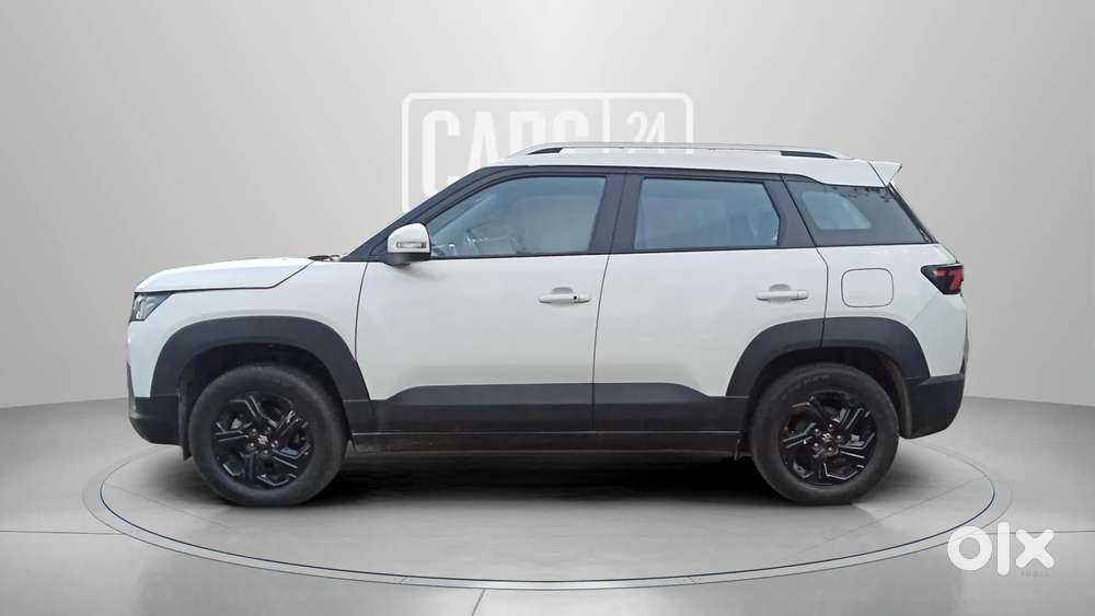 Maruti Suzuki Brezza 1.5 Zxi At Smart Hybrid, 2022, Petrol