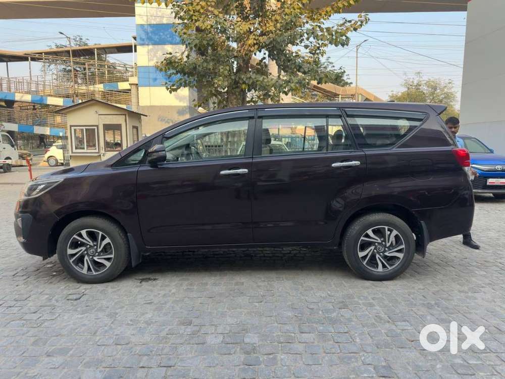 Toyota Innova Crysta 2.7 V, 2021, Diesel
