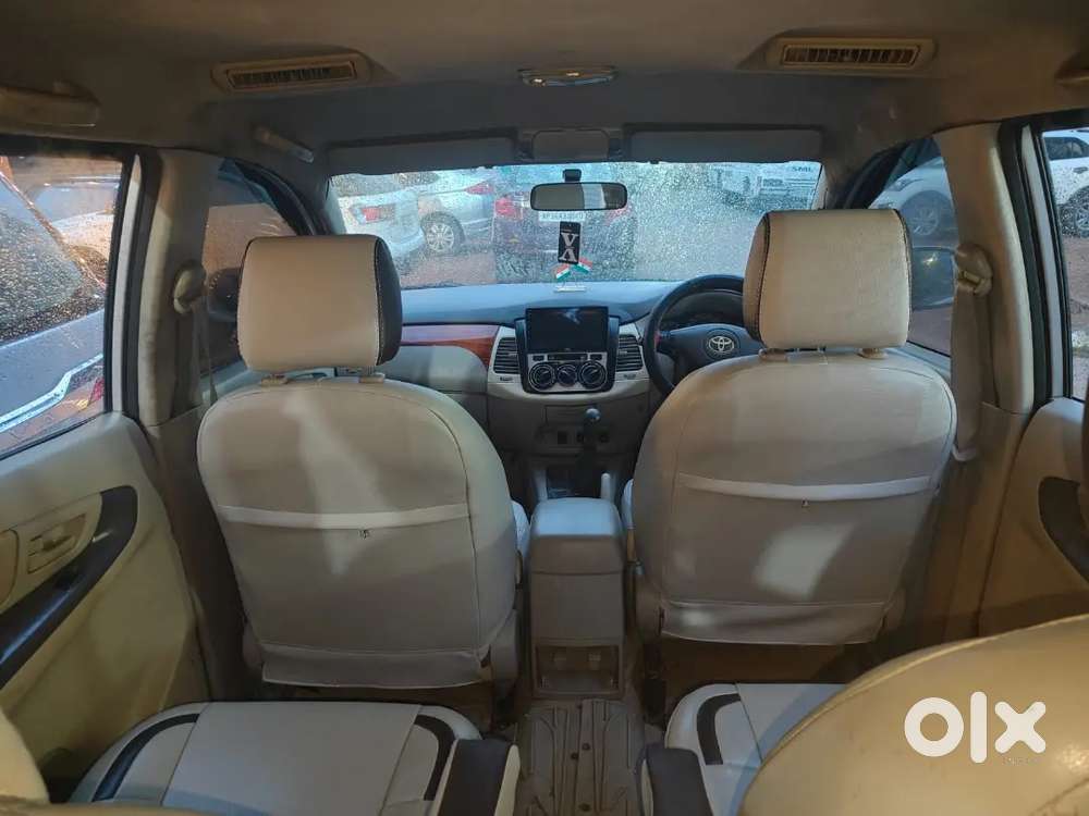 Toyota Innova Diesel 7 Seater 2011 Model 2012 Registration