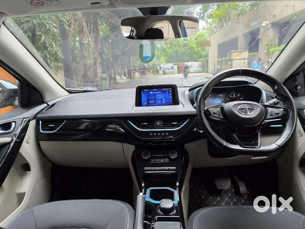 Tata Nexon Ev Xz Plus 2021 18200kms