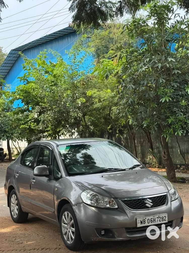 Maruthi Suzuki.  Swift Sx4