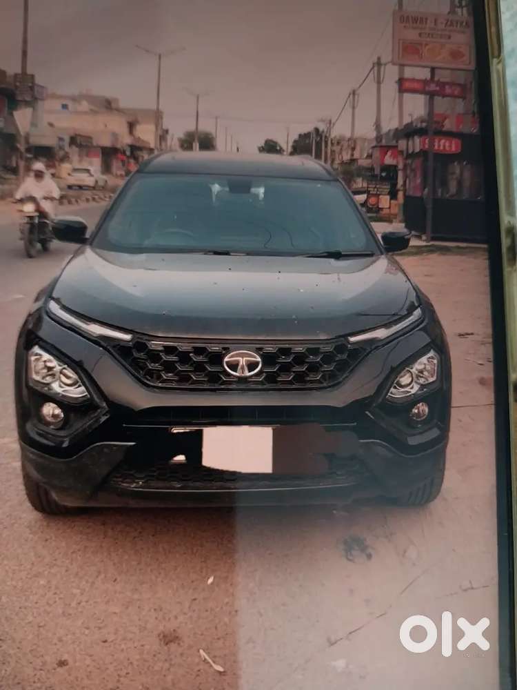 Tata Safari 2023 Diesel 74000 Km Driven