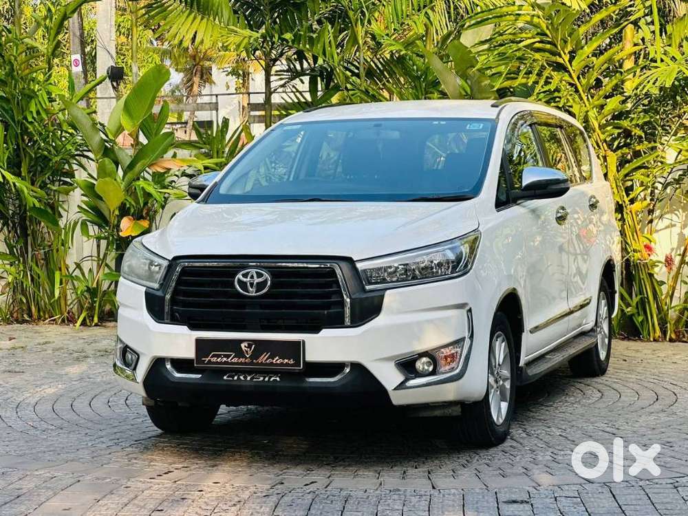 Toyota Innova Crysta 2.4 Gx Mt, 2017, Diesel