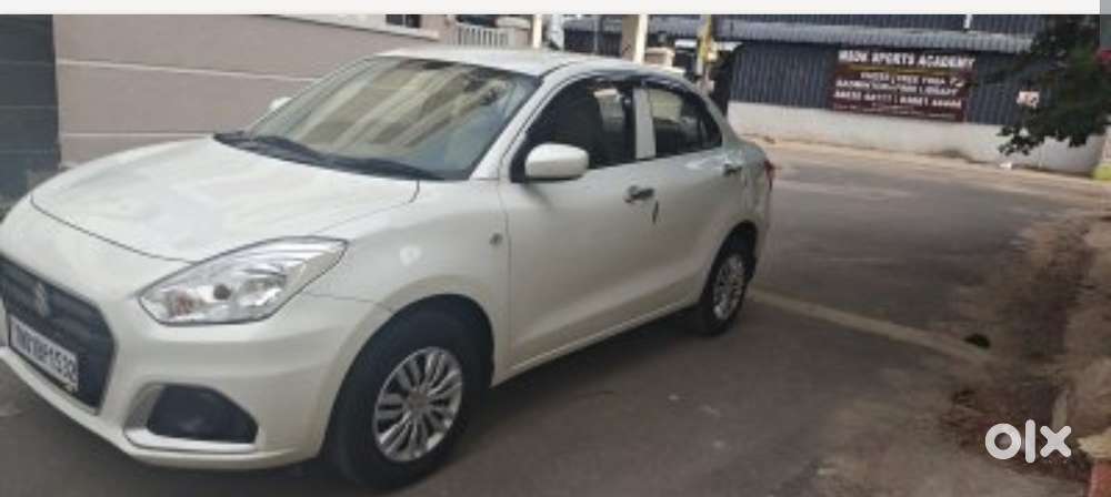 Maruti Suzuki Swift Dzire 1.2 Lxi Bsiv, 2022, Petrol