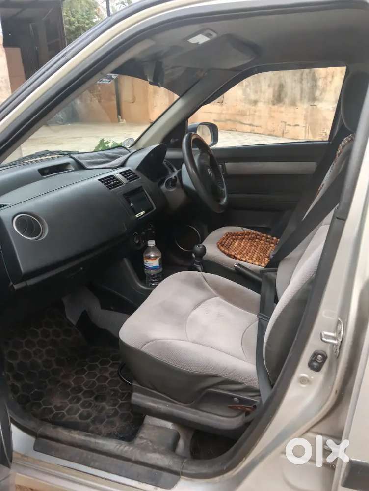 Maruti Suzuki Swift 2009 Petrol 104145 Km Driven
