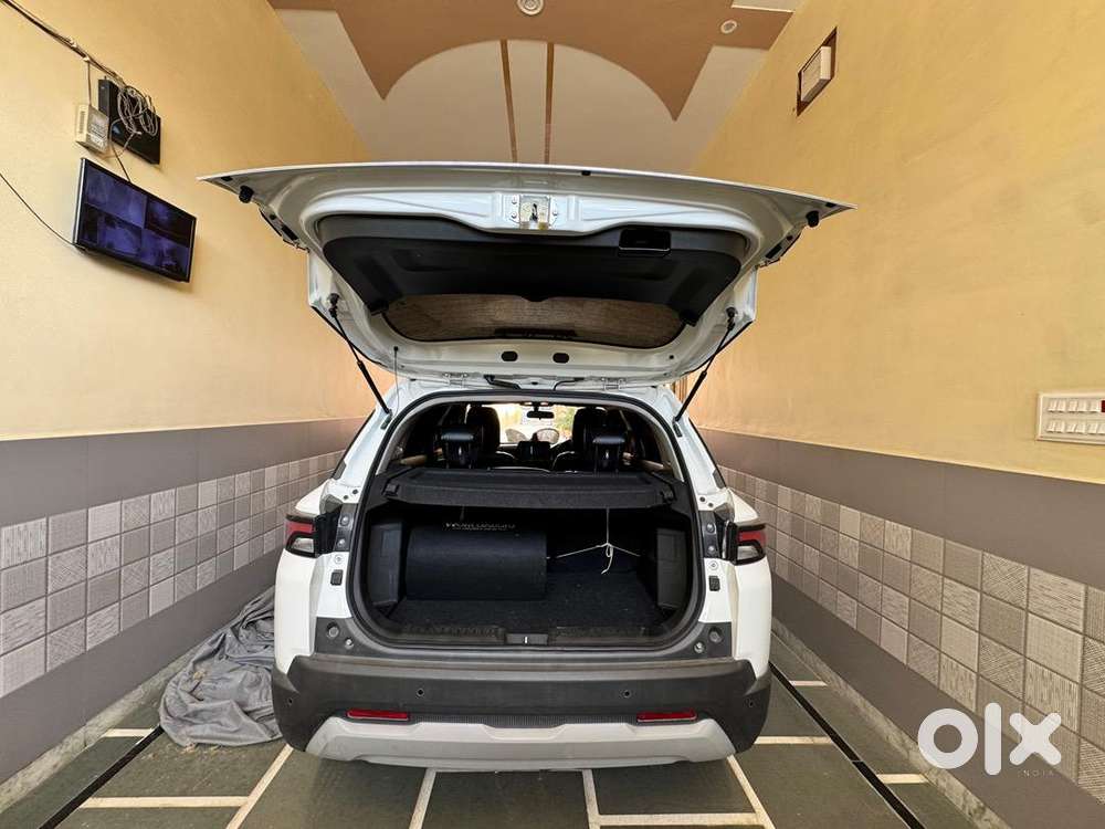 New Model Brezza 2023 Good Condition Top 2 Model Zxi Smart Hybrid