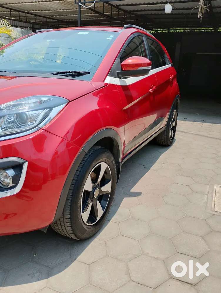 Tata Nexon 2018, Low Kms Driven.