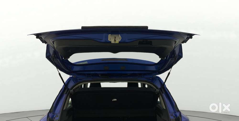 Maruti Suzuki Vitara Brezza 1.5 Zxi Plus At, 2022, Petrol