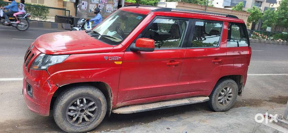 Mahindra Tuv 300 T10, 2018, Diesel