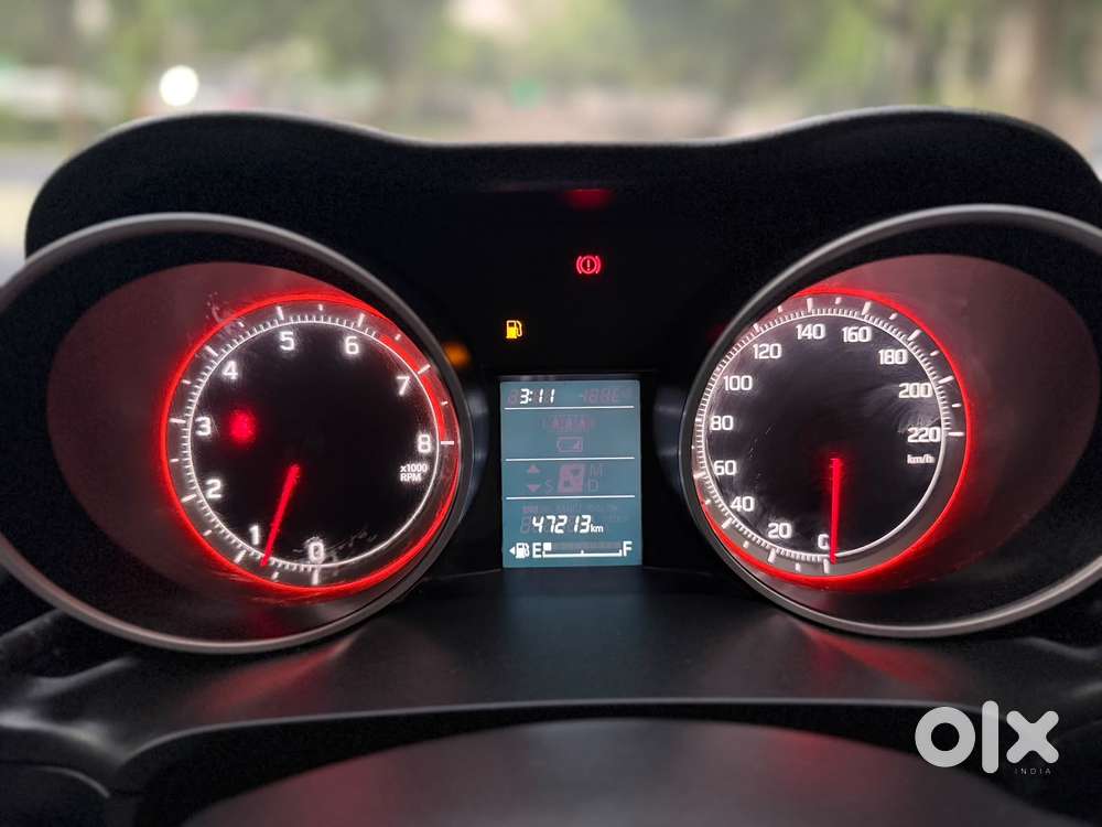 Maruti Suzuki Swift Vvt Vxi, 2021, Petrol