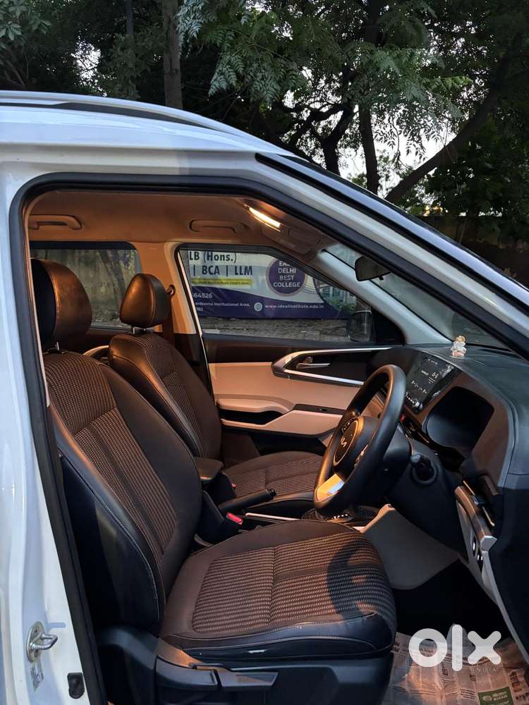 Kia Carens 1.4 Prestige Plus Turbo Dct 7 Str, 2022, Petrol
