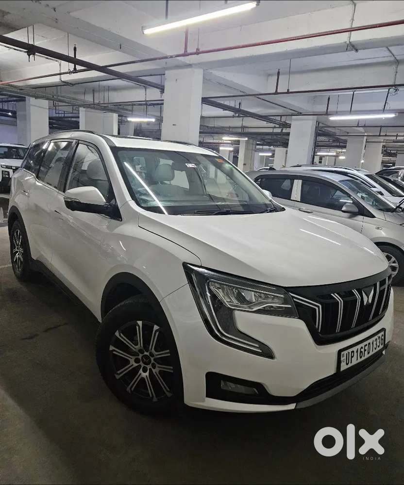 Mahindra Xuv700 Ax7 Top Model Awd - White