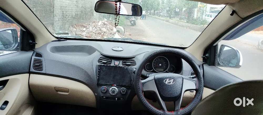 Hyundai Eon Sportz 2013