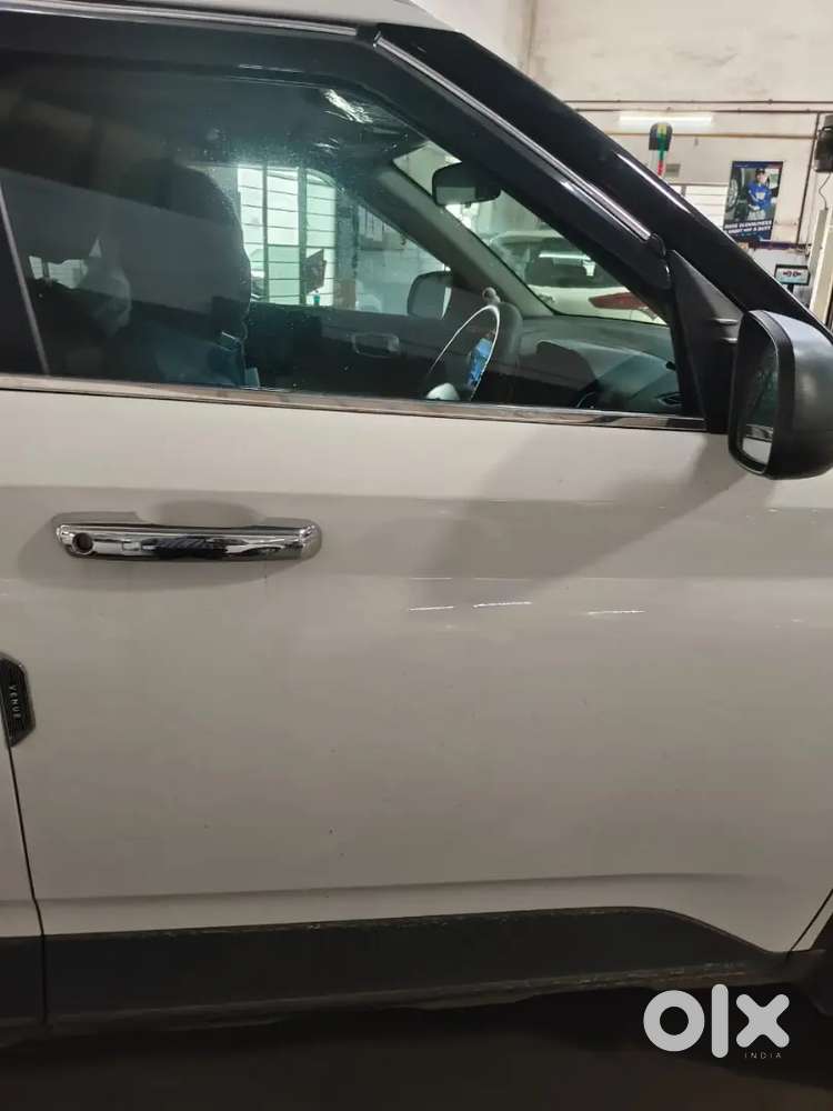 Hyundai Venue E 2025 Petrol
