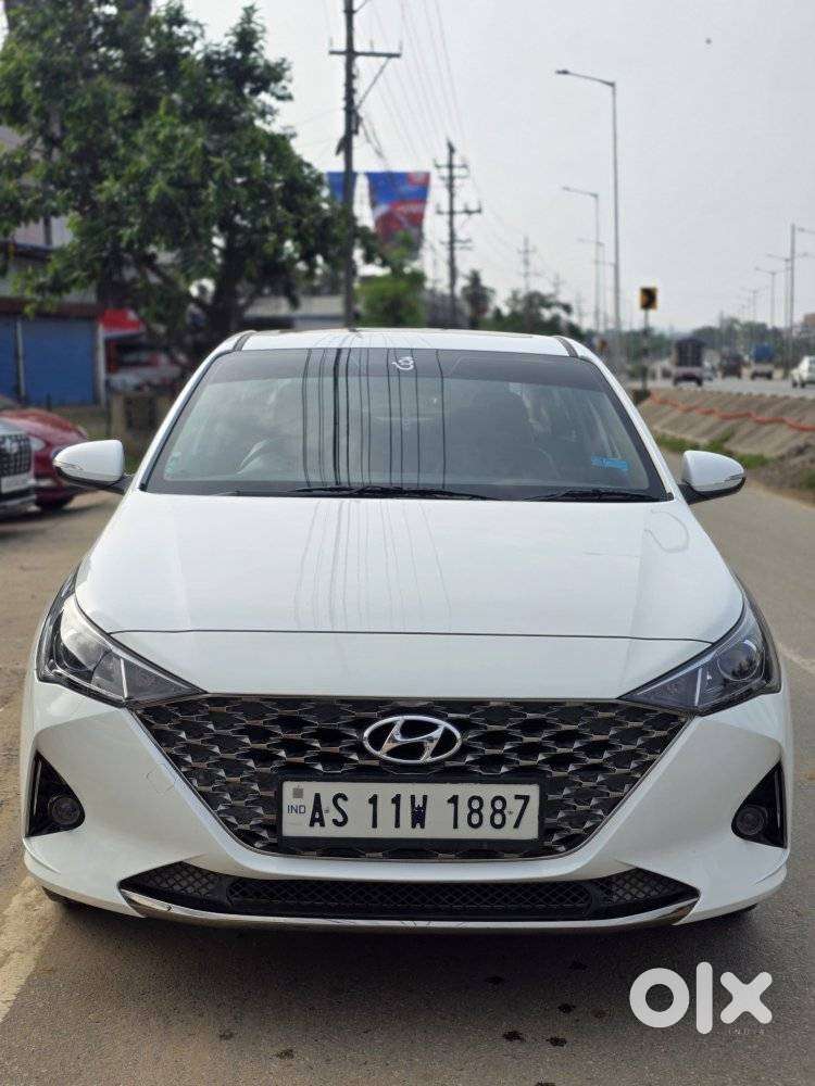 Hyundai Verna 1.5 Sx Petrol Mt, 2021, Petrol
