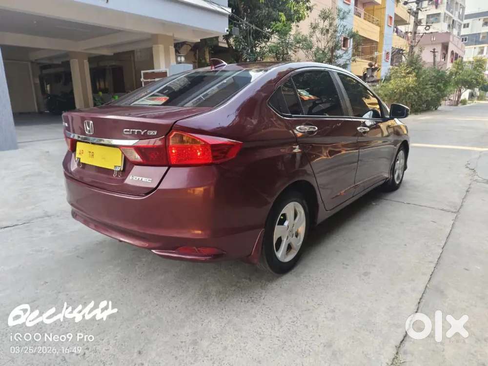 Honda City Diesel Manual 2015 Sunroof Vehicle