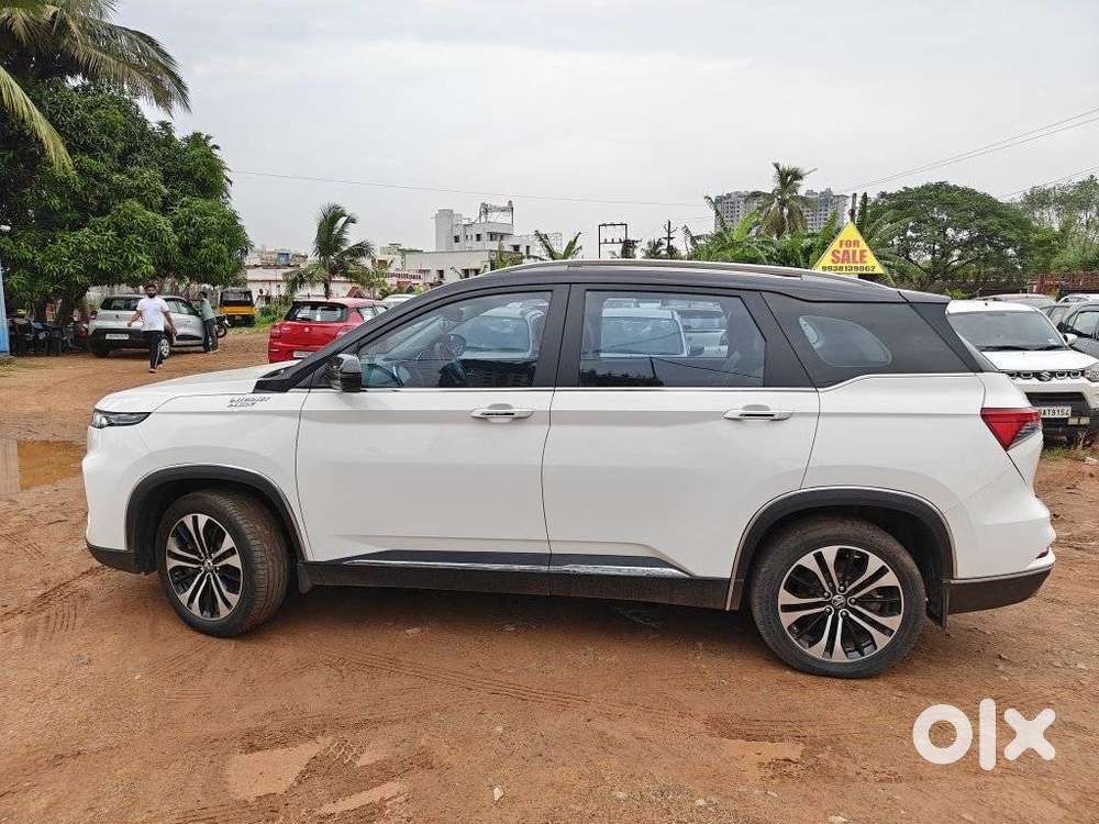 Mg Hector Plus Sharp Hybrid 1.5 Mt, 2021, Petrol