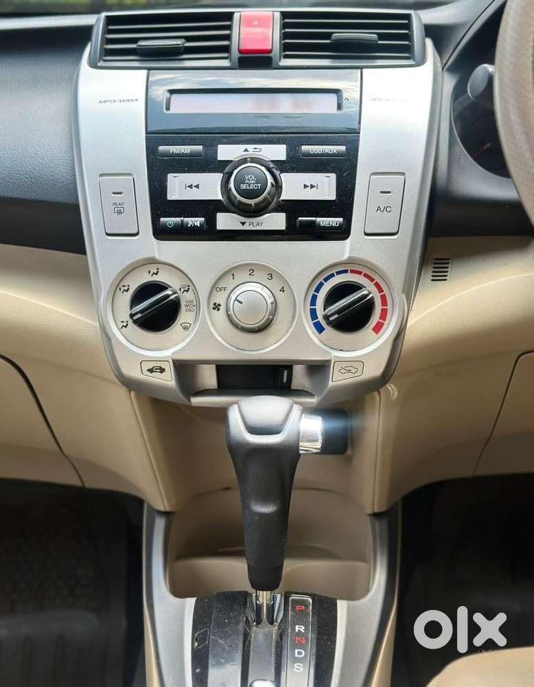 Honda City 1.5 V At, 2011, Petrol