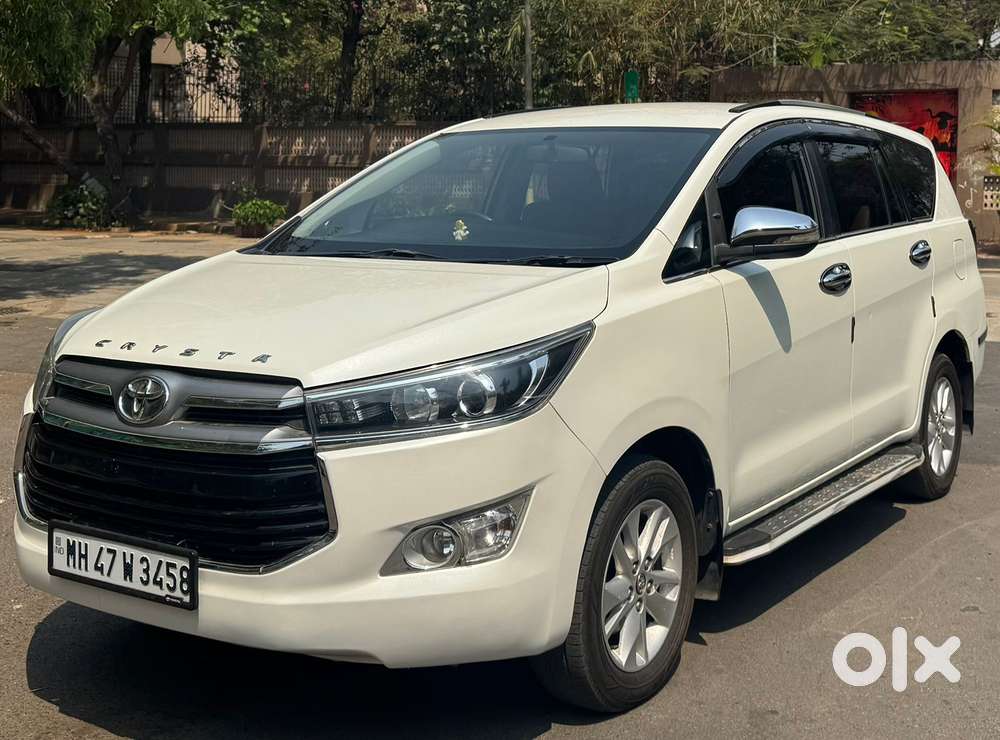Toyota Innova Crysta 2.8z Automatic, 2017, Diesel