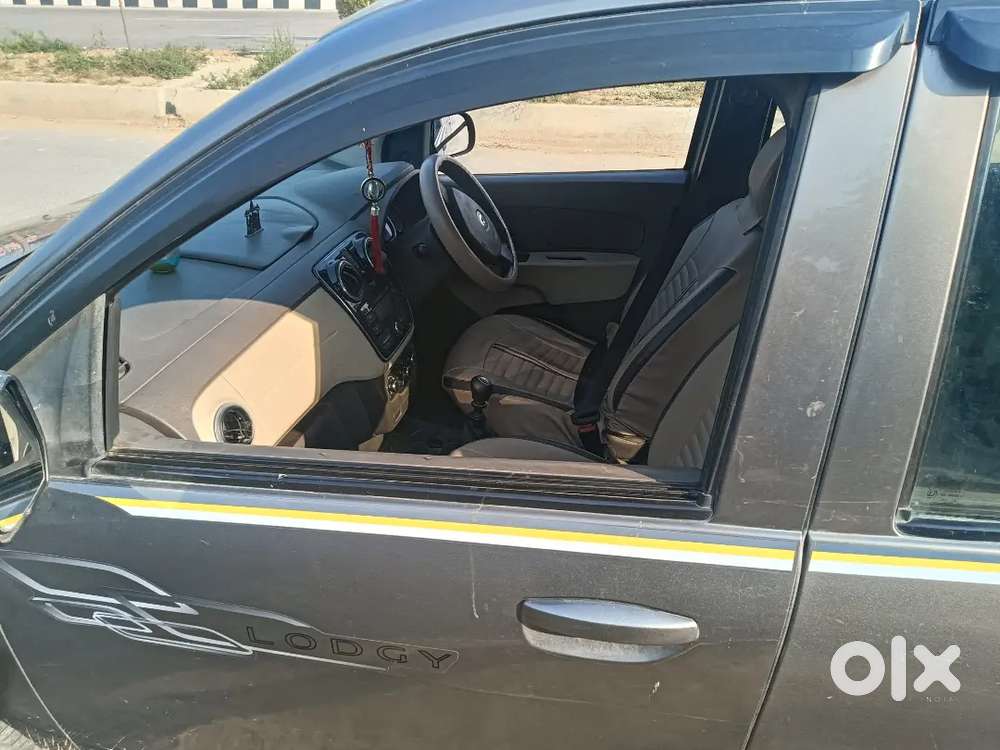 Renault Lodgy 2015 Diesel 71000 Km Driven