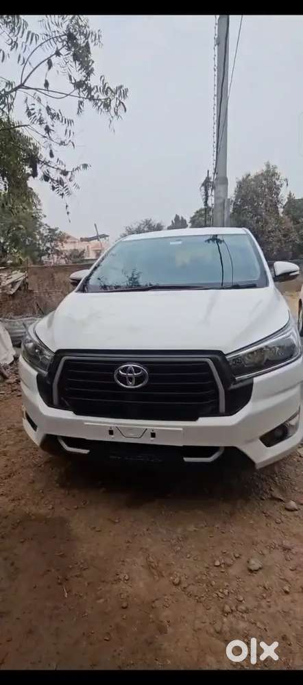 Toyota Innova Crysta 2017