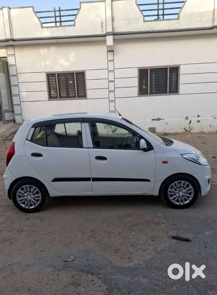 Hyundai I10 1.1l Irde Magna Special Edition, 2016, Cng & Hybrids