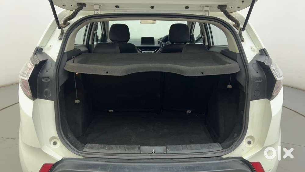 Tata Nexon 1.2 Revotron Xz Plus, 2018, Petrol